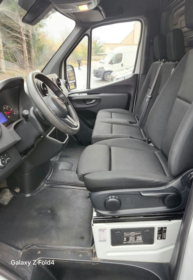 Mercedes Sprinter 314 cdi 143ch bva Blanc de 2021