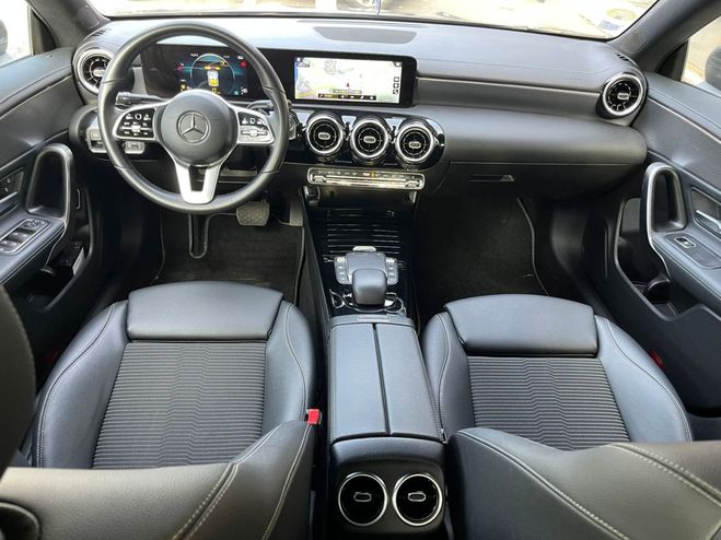 Mercedes Classe CLA COUPE BUSINESS 200 d 8G-DCT Line Gris de 2020