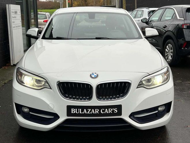 BMW Serie 2 218 Coup� 218i SPORT GARANTIE CARNET USB Blanc M�tallis� de 