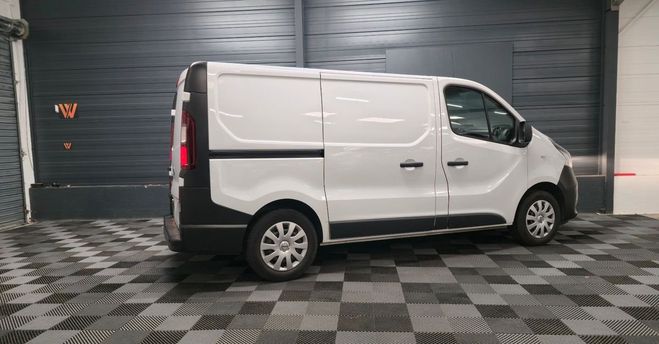 Nissan NV300 vu fourgon 2.0 dci 120 2t8 l1h1 optima Blanc de 2021
