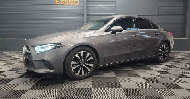 Cliquer pour voir la photo suivante Mercedes Classe A limousine 1.3 200 business 7g-dct bva 16 Gris de 2022