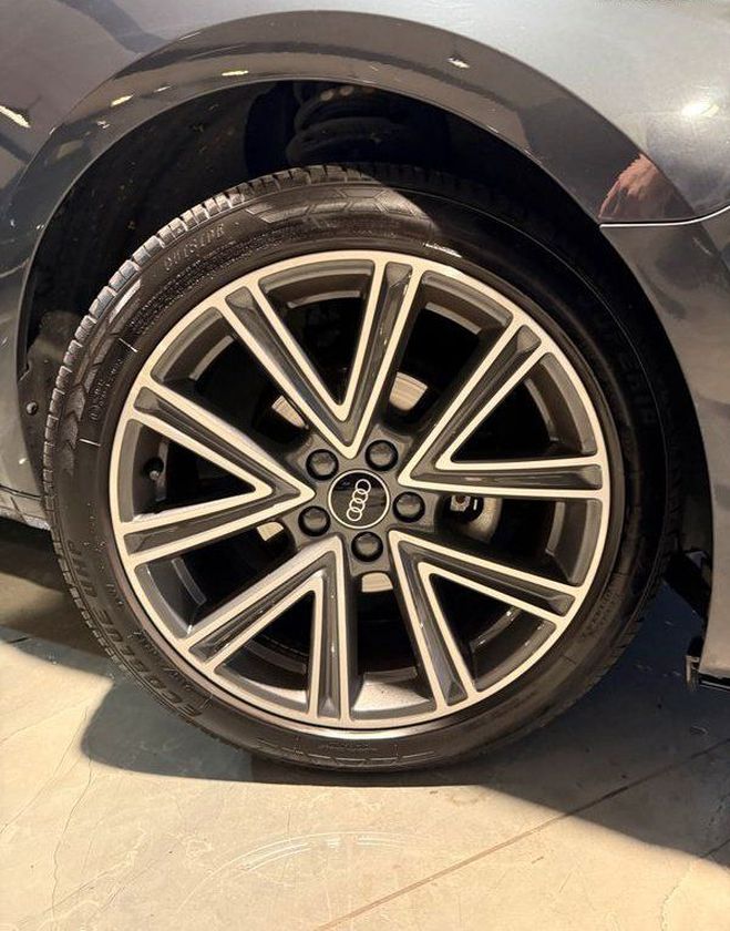 Audi A1 ii 25 tfsi 95 advanced bvm5 Gris de 2021