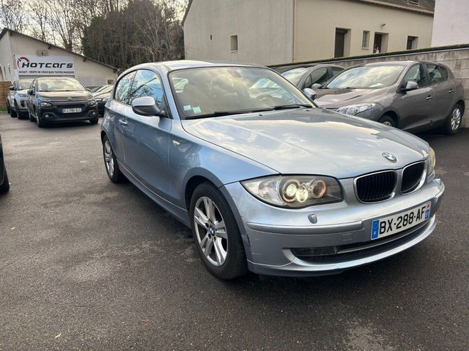 BMW Serie 1 E81 118d 143 ch Confort A Gris de 2010