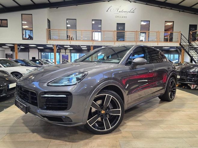Porsche Cayenne COUPE 3.0 E-HYBRID 462H Gris de 2019