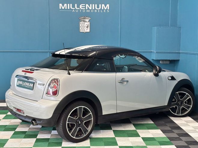 Mini Cooper COUPE 122CH PACK RED HOT CHILI II Gris C de 2014