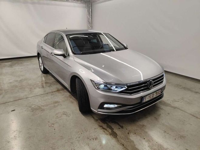 Volkswagen Passat 1.5TSI Berline Elegance DSG7 NAVI-LED-AL Argent M�tallis� de 