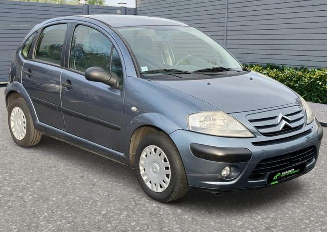 Citroen C3 1.4L ESSENCE 1ER MAIN Gris de 2025