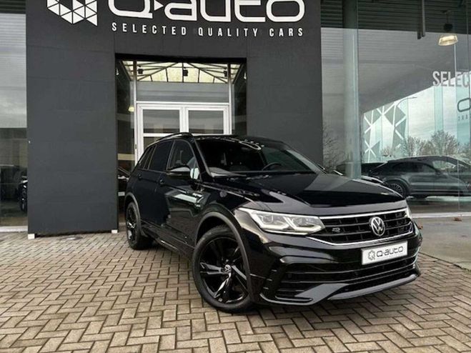 Volkswagen Tiguan 1.5 DSG R-Line - GPS - Matrix - Black Pa Noir Deepblack de 