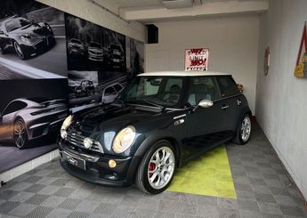  Voir d&eacute;tails -Mini One Cooper R53 Park lane JCW 210cv &agrave; Saint-Maur-des-Foss�s (94)