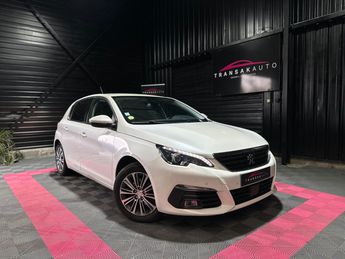  Voir d&eacute;tails -Peugeot 308 BUSINESS lueHDi 130ch SS EAT8 Allure &agrave; Douai (59)