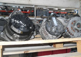  Voir d&eacute;tails -BMW Vente Alternateurs Tous mod�les BMW neuf et occasion &agrave; Argenteuil (95)