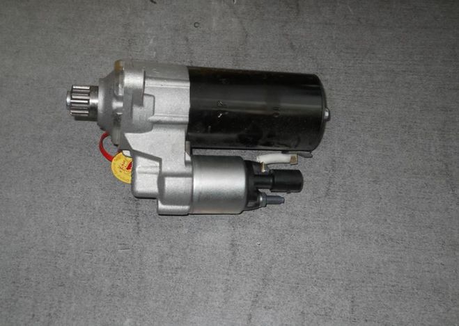 Mercedes Vente-pieces D�marreur - alternateur- occasion - de 0