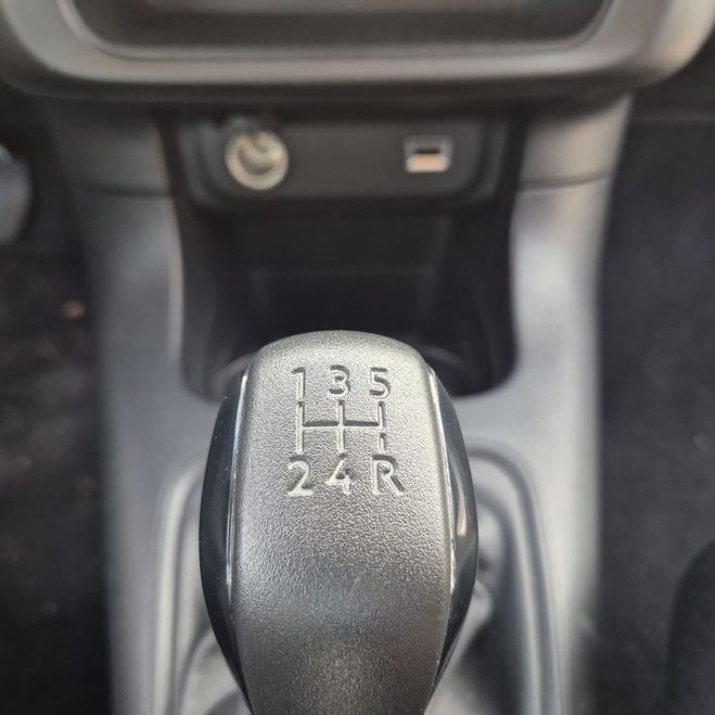 Citroen C3 III (2) 1.2 L 83 S&S FEEL PACK AN2021 EX Blanc de 2021