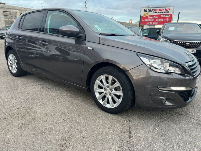 Peugeot 308 (2) II 1.2 L130 S&S 110 STYLE GPS 64000K Noir de 2016