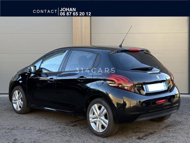 Peugeot 208 1.2 PureTech 82 cv Style - Garantie 6 mo NOIR de 2016