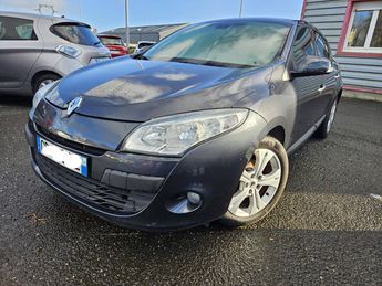  Voir d&eacute;tails -Renault Megane III (B95) 1.5 dCi 110ch FAP Dynamique ec &agrave; Ploudaniel (29)
