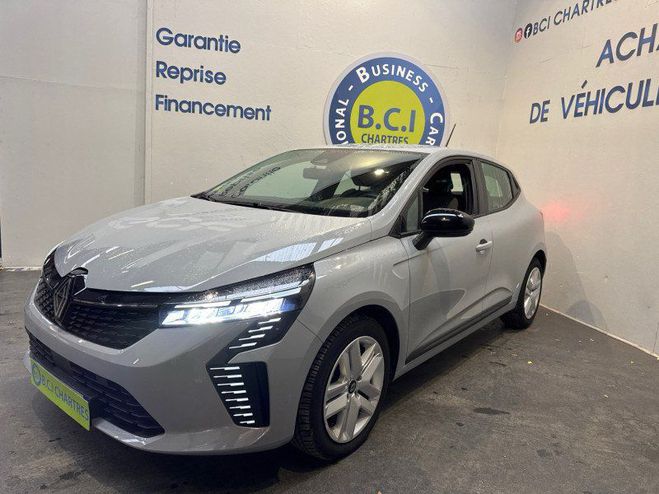 Renault Clio V 1.5 BLUE DCI 100CH EVOLUTION Gris C de 2024