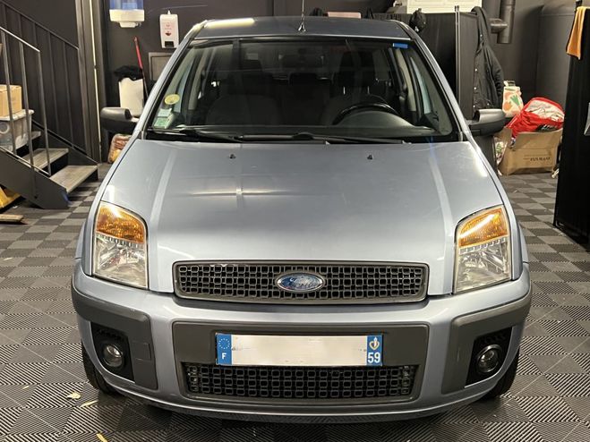 Ford Fusion 1.4 TDCI 68 Cv 5 PORTES / CLIM BLUETOOTH Gris de 2007