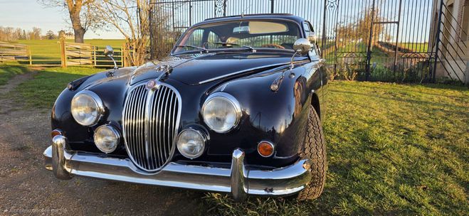 Jaguar MK2 3.8 bleu m�tallis� de 1962