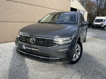  Voir d&eacute;tails -Volkswagen Tiguan 2.0 TDI DSG NEW MODEL &agrave; Merchtem (17)