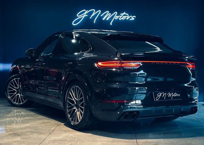 Porsche Cayenne iii 3.0 v6 e-hybrid 462 18kwh Noir de 2020
