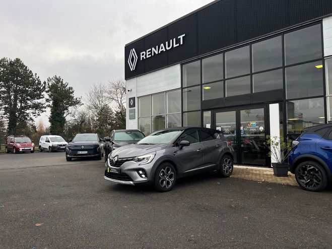 Cliquer pour voir la photo suivante Renault Captur TCe 140 EDC - 21 Intens Gris de 2021