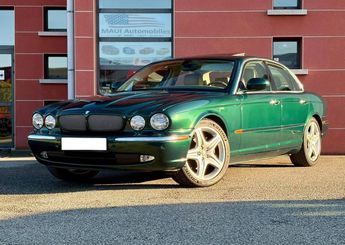  Voir d&eacute;tails -Jaguar XJ V8 3.5 Sovereign Origine France &agrave; Bourg-l�s-Valence (26)