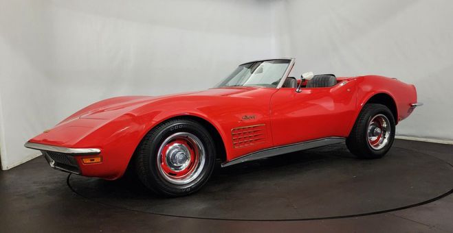 Chevrolet Corvette C3 cabriolet Rouge de 1971