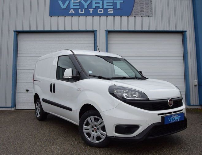 Fiat Doblo CARGO 1.3 Multijet 95 PRO LOUNGE GPS 09. Blanc de 2021