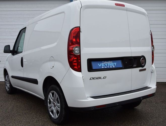 Fiat Doblo CARGO 1.3 Multijet 95 PRO LOUNGE GPS 09. Blanc de 2021