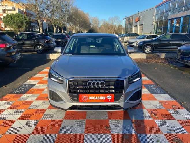 Audi Q2 30 TDI 116 S-TRONIC DESIGN Attelage Keyl Gris Clair de 2022