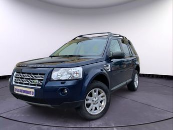  Voir d&eacute;tails -Land rover Freelander II 2.2 TD4 152 HSE 4WD CUIR* GPS* XENON* &agrave; Uckange (57)