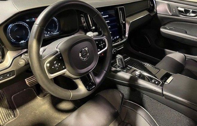 Volvo V60 t6 awd 253   87 hybride rechargeable ins Noir de 2021