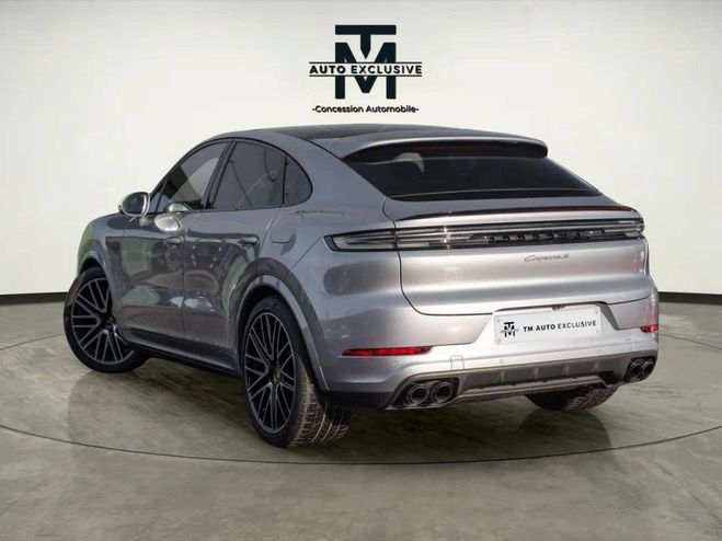 Porsche Cayenne COUPE E-Hybrid 3.0 V6 519 ch S Gris de 2024