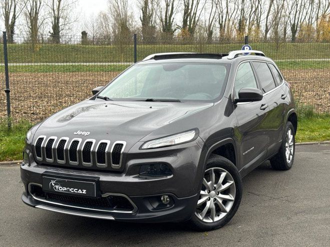 Cliquer pour voir la photo suivante Jeep Cherokee 2.0 MULTIJET 140CH LIMITED * TOIT OUVRAN GRIS de 2018