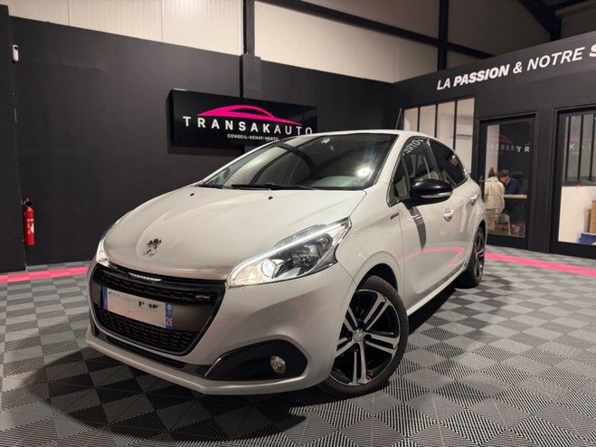 Peugeot 208 1.2 PureTech 110ch SS EAT6 GT Line Blanc de 2018
