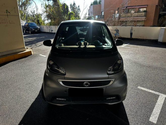Smart Fortwo Coupe 1.0i - 84 - BV Softouch 2007 Zadig NOIR de 2013