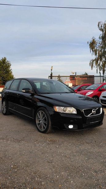  Voir d&eacute;tails -Volvo V50 1.6 D2 115 BUSINESS EDITION &agrave; Linas (91)