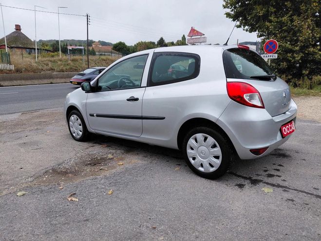 Renault Clio 1.2 80 EXTREME QUICKSHIFT BVA Gris de 2009