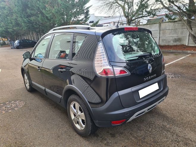 Renault Megane 1.5 dci BOSE tres bon etat Noir de 2015