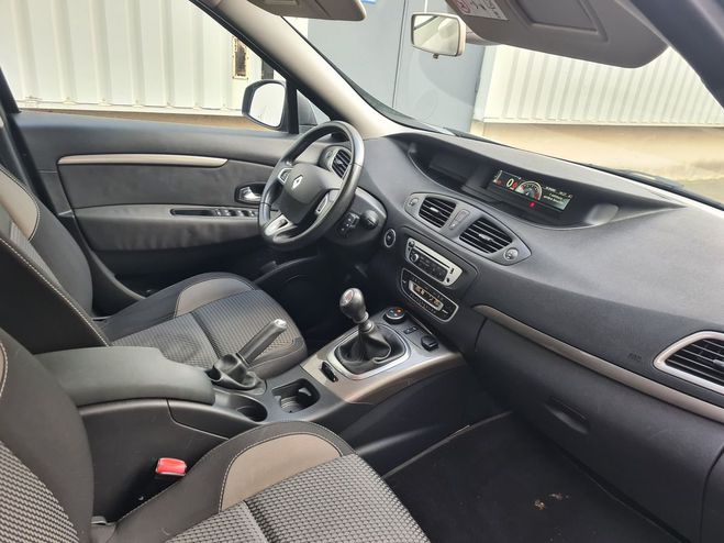 Renault Megane 1.5 dci BOSE tres bon etat Noir de 2015