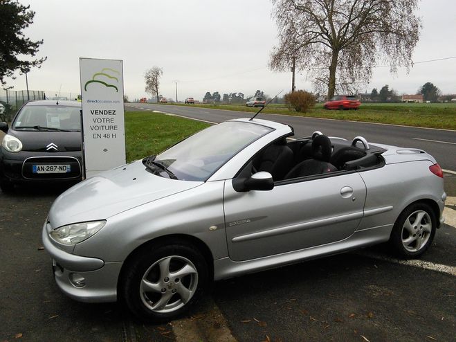 Peugeot 206 1.6 i 16V 110 CLIM Gris de 2005
