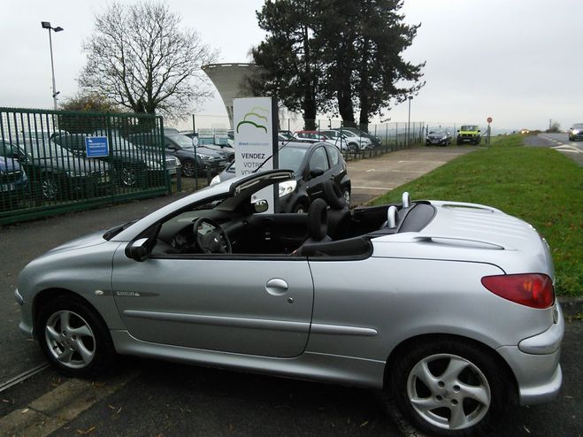Peugeot 206 1.6 i 16V 110 CLIM Gris de 2005