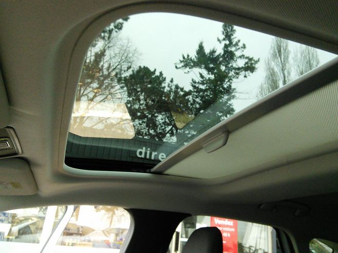 Renault Captur 1.3 TCe 140 INITIALE PARIS RDC - BVA - M Blanc de 2021