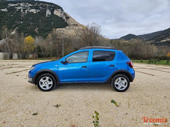 Dacia Sandero STEPWAY 1.5 DCI 90 Bleu de 2014