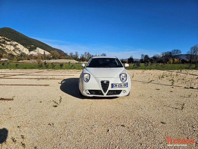Alfa romeo Mito 1.3 JTDM 95 DISTINCTIVE START-STOP Beige de 2010