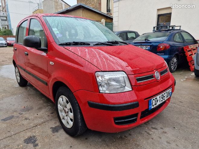 Fiat Panda 1.2 essence 69ch clim entretien a jour g Rouge de 2012
