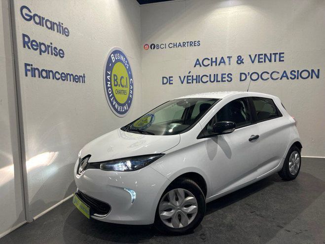 Renault Zoe LIFE CHARGE NORMALE R75 22kw location de Blanc de 2016