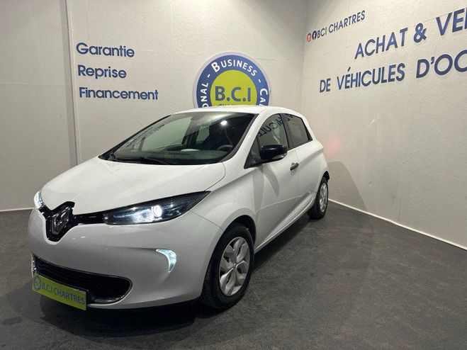 Renault Zoe LIFE CHARGE NORMALE R75 22kw location de Blanc de 2016