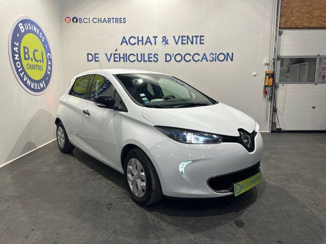 Renault Zoe LIFE CHARGE NORMALE R75 22kw location de Blanc de 2016